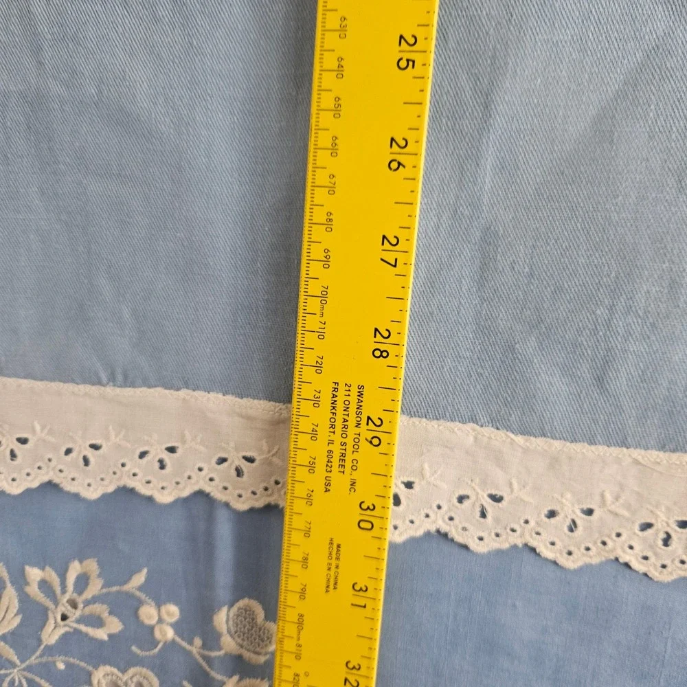 Vintage Blue Tablecloth Runner Napkin Set Floral‎ Embroidery Eyelet Lace 4pc